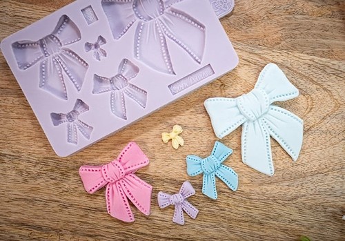 Karen davies bows silicone - karen,