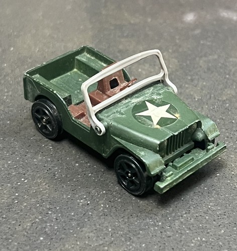 Vintage 1974 corgi - 1974, jr