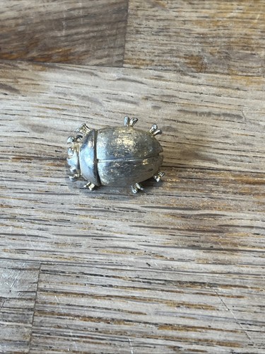 Sphinx 9281 scarab beetle - sphinx,