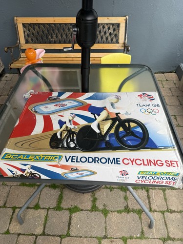 Scalextric london olympics - scalextric,