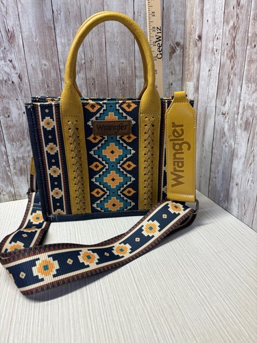 Wrangler aztec print - wrangler,