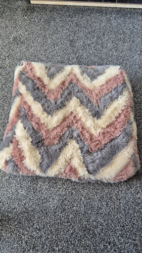 Plush textured faux fur - plush,