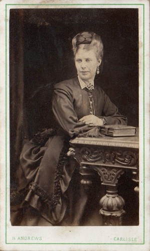 Carlisle cdv lady wonderful - cdv,