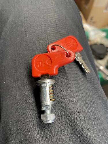 Hepco becker pannier lock - &,