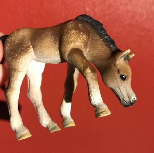 Schleich arabian foal grazing - arabian,