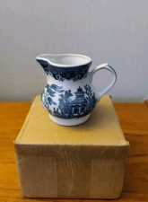 Vintage churchill england - vintage, blue