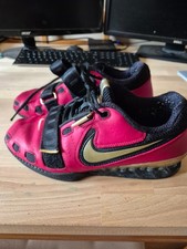 Nike Romaleos 2 Gold and Red