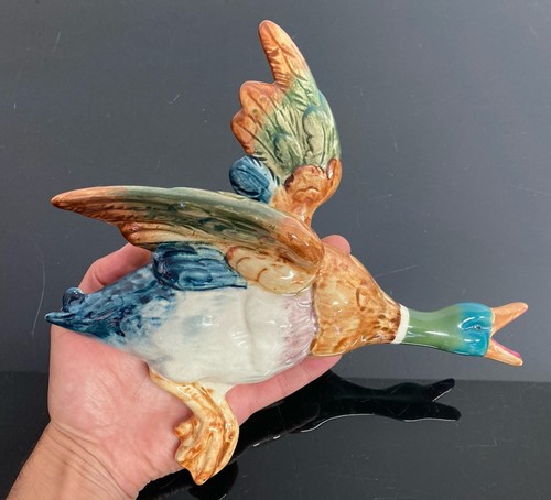 Beswick mallard duck - mallard, flight