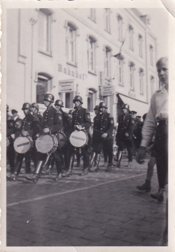 Original wwii snapshot photo - original,