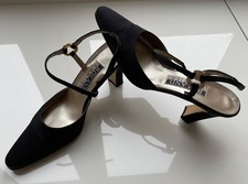 Vintage Roland Cartier black