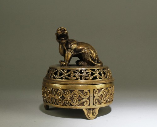 Bronze censer with lid - a,