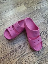 CROCS Girls Size 3 Pink