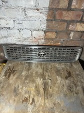 toyota hiace front grill