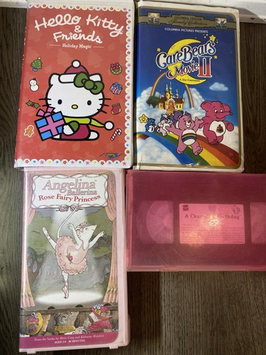 Hello kitty friends holiday - &,