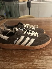 adidas Spezial