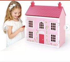 Jupiter Workshops Wooden 3 Storey Dolls House383/9302