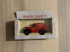 Corgi Morris Z Van Howdens