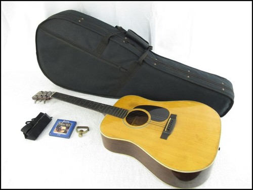 Yamaki deluxe acoustic guitar - deluxe,