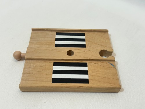 Wooden medium straight - wooden,