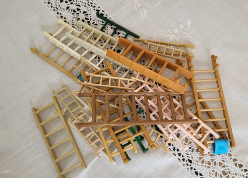 Sylvanian families ladder - families,