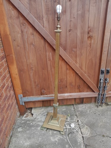 Antique brass standing lamp - brass,