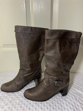 MARKON Brown Leather Mid Calf