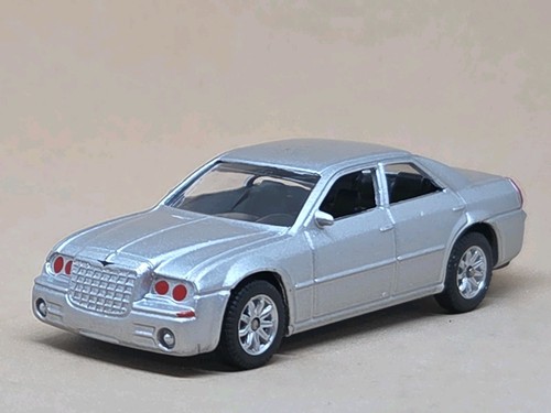 2000s chrysler 300c - chrysler, diecast