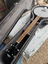 Banjo 5 String Aria With Hard Case