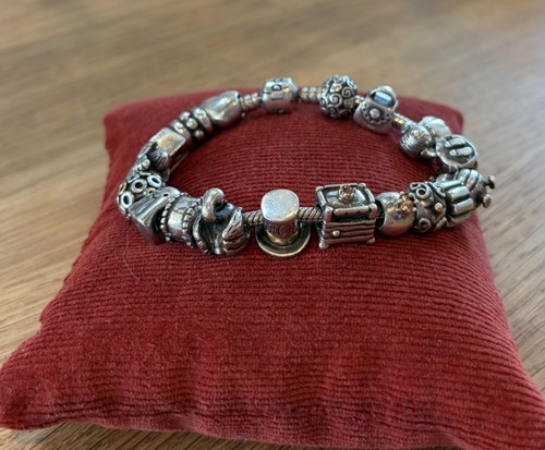 Pandora bracelet with hans - with,