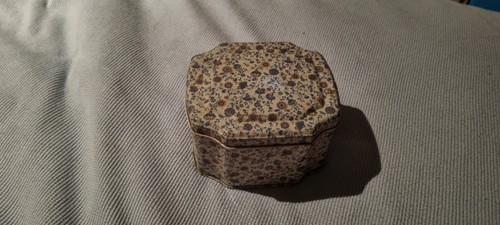 Vintage daher floral tin - vintage,