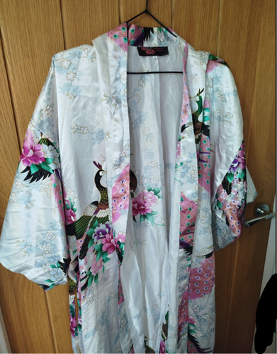Asian style peacock print silk