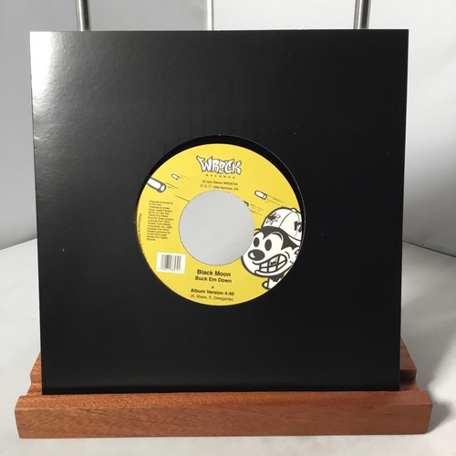 Black moon buck - buck, 2019