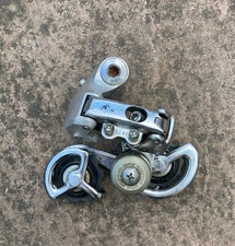 Suntour aR 6/7 Speed Medium Cage Rear Derailleur  Mech - vintage  1980s