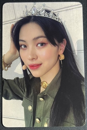 Itzy ryujin 5th mini - itzy, album