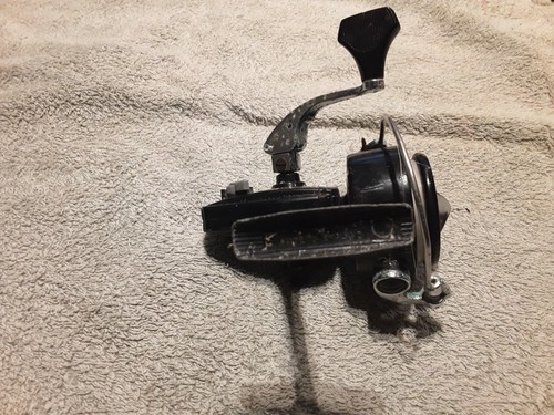 Vintage fishing reel - vintage,