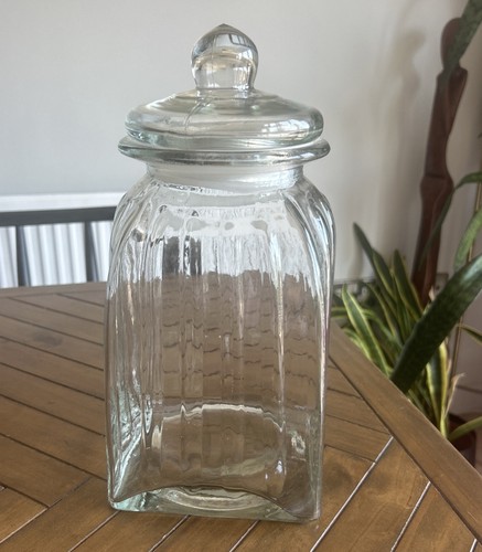 Large heavy vintage jar - heavy,