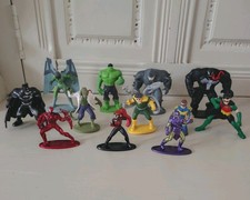 Bundle Marvel DC Superheroes