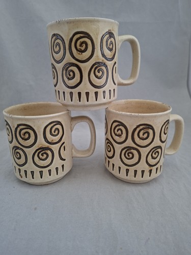 Retro 70s winchcombe - retro,