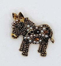 Donkey Pearl Rhinestone Gold Fashion Brooch Pin Brand New FREE P&P