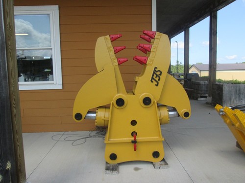 New excavator concrete crusher - concrete,