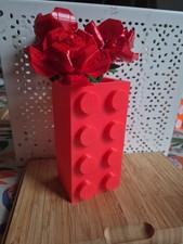 Giant red brick - giant, vase