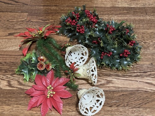 Vintage poinsettia plastic - vintage,