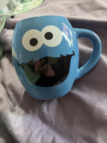 Sesame street cookie monster - cookie,