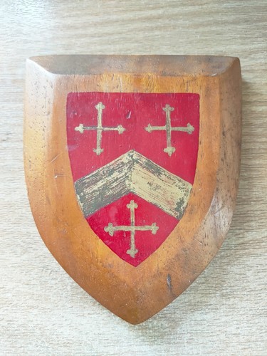 Wooden handpainted vintage - handpainted,