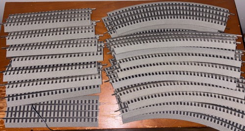 Lionel fastrack lot - of, remote