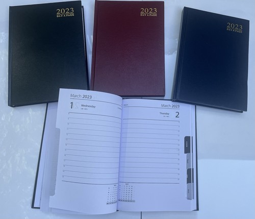 2023 day page diary - day,