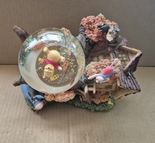 DISNEY'S WINNIE THE POOH