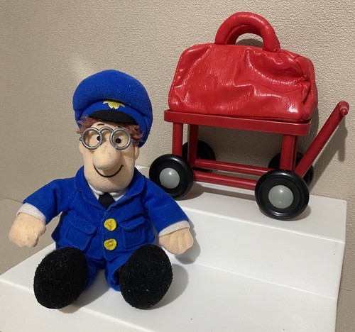 Postman pat plush - 💙,