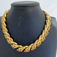 Crown Trifari Vintage