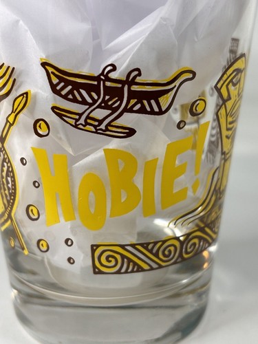 Hobie surf shop mai - shop, glass
